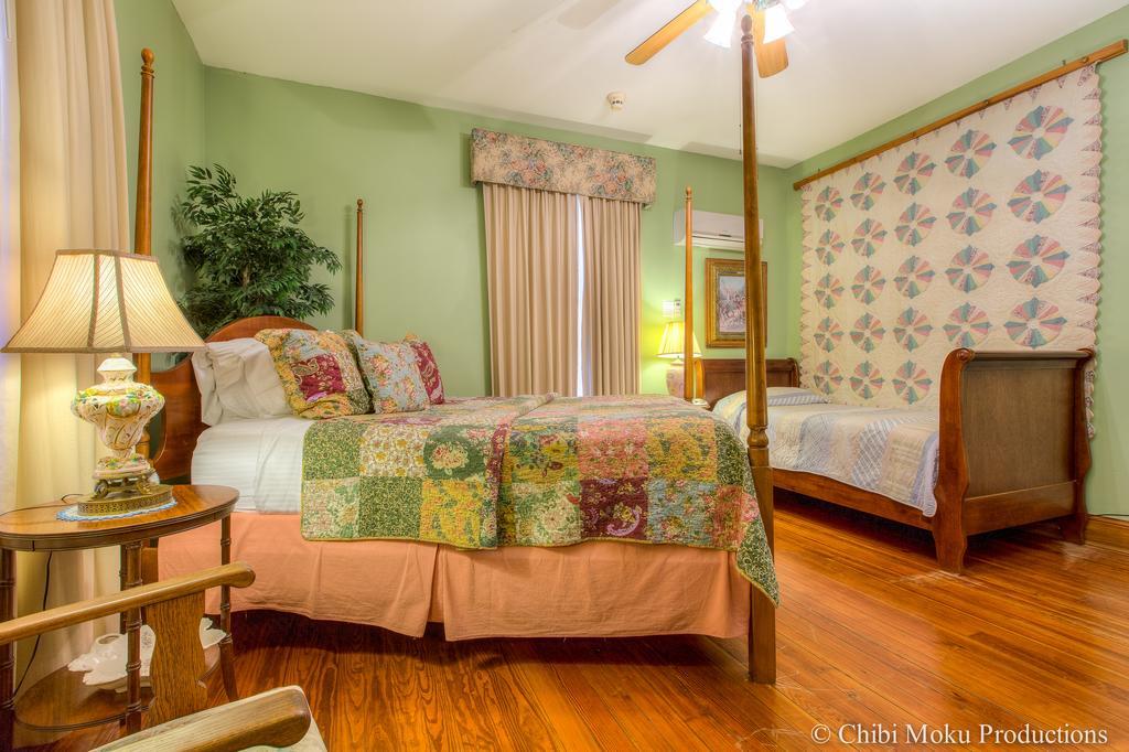 Sweetwater Branch Inn Gainesville Rum bild